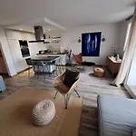 Superbe Appartement Piscine, Tennis, Vue Mer Et Decore Avec Gout