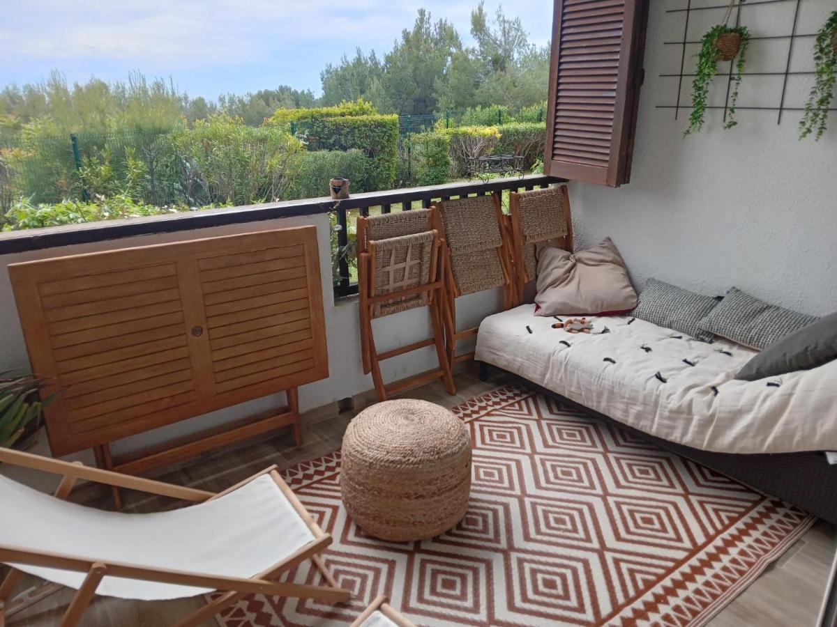 Appartement Superbe Piscine, Tennis, Vue Et Decore Avec Gout Cassis
